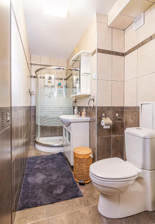 1Bd Apartment - 5 Mins To The City Centre By Flat Mаnager Plovdiv Exterior foto